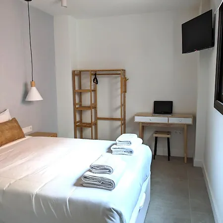 Weflating Fira Apartmán *