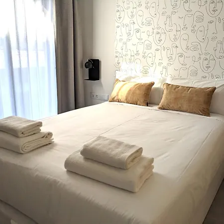 Weflating Fira Апартаменты